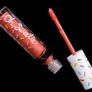 NIB MAC "Oh Sweetie" Long Lasting Lip Color-Creamy Peach Pie